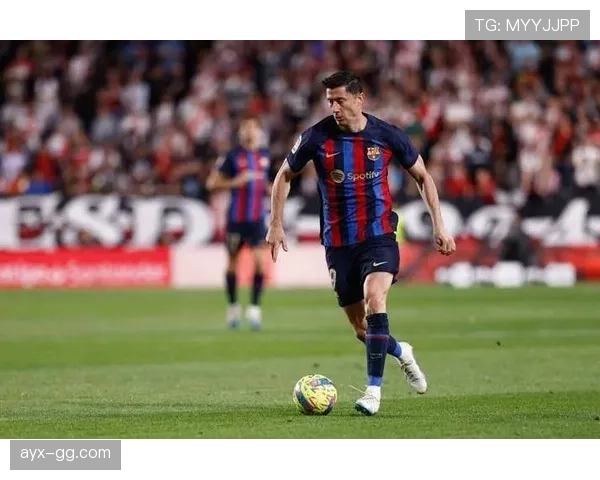 莱万多夫斯基青训出道经历与早期职业生涯发展