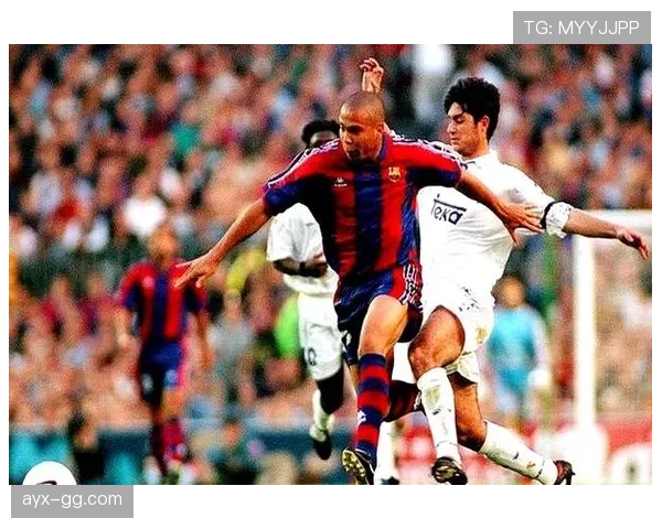 本泽马与苏亚雷斯全能性之争：战术角色与进攻贡献如何体现差异？