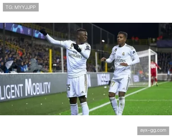 维尼修斯 vs 罗比尼奥:早期模板与边路进攻风格差异